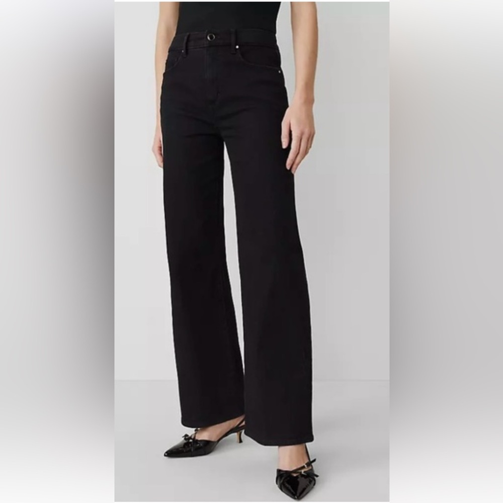 Ann Taylor The Perfect Wide-Leg Jean black size 4
